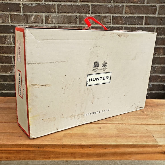 HUNTER NWT NIB Tall Gloss SZ 8 - Picture 4 of 11